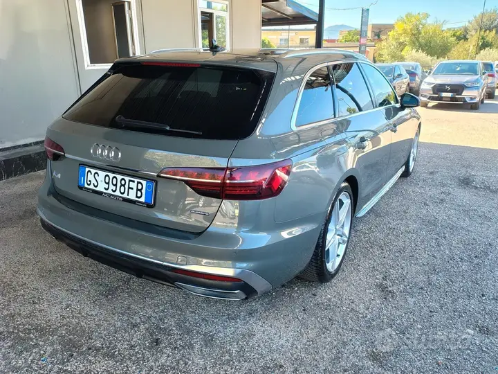 Audi A4 2024 photo 5