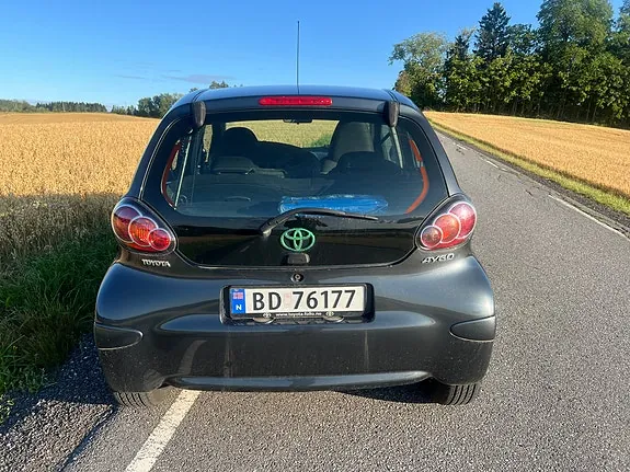 Toyota Aygo 2012 photo 5
