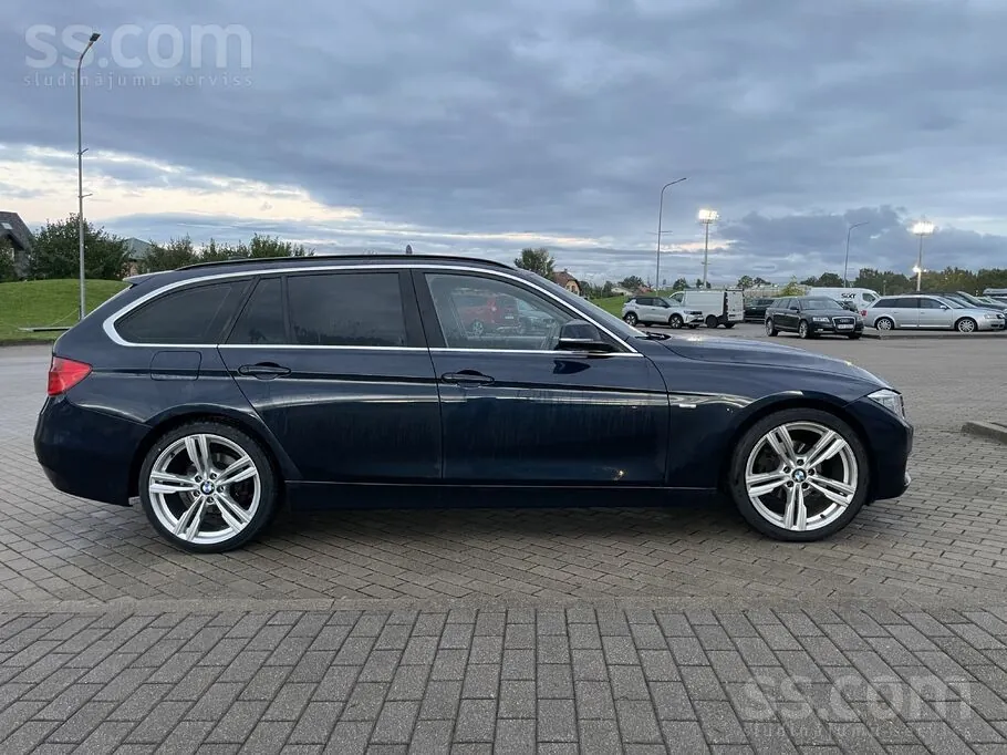 BMW 3 Series Touring 2013 photo 3
