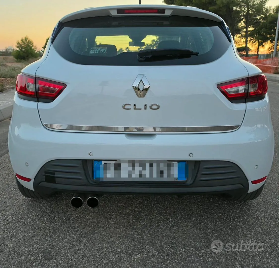 Renault Clio 2017 photo 2