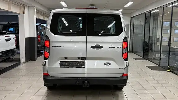 Ford Transit Custom 2024 photo 5