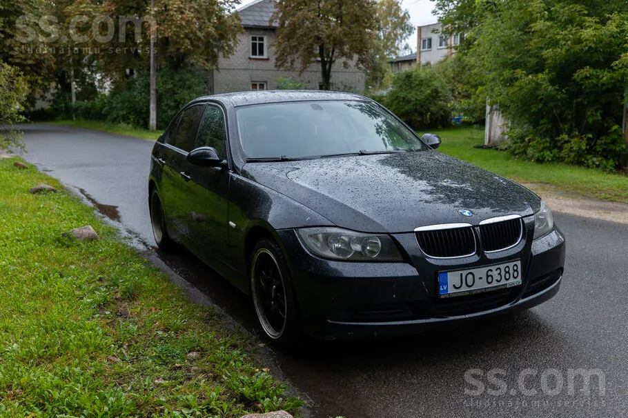 BMW 320I 2008 photo 5