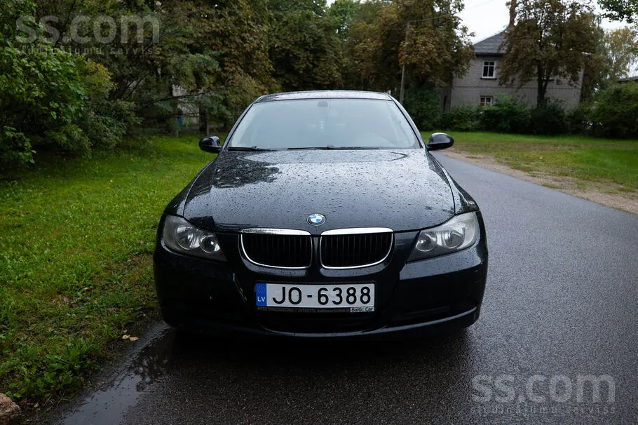 BMW 320I 2008 photo 4