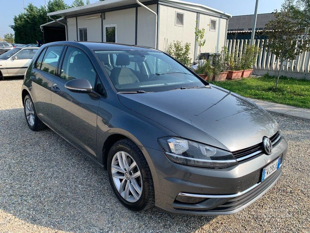 Volkswagen Golf 2019 photo 3