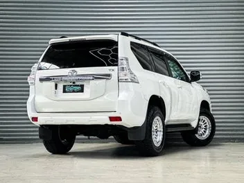 Toyota Land Cruiser Prado 2015 photo 4