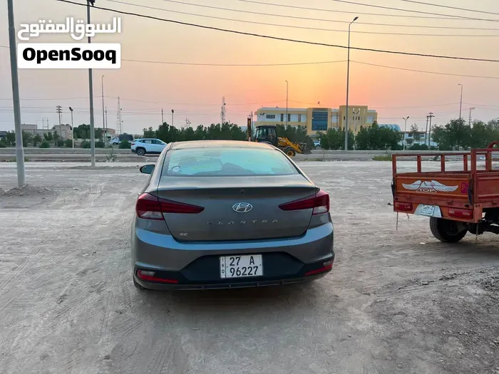 Hyundai Elantra 2019 photo 4