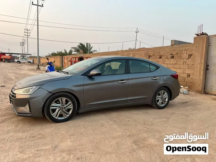 Hyundai Elantra 2019 photo 2
