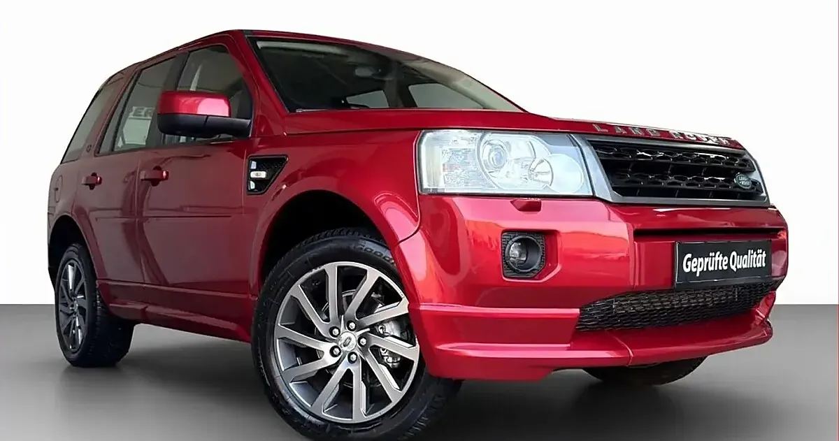 Land Rover Freelander 2012 photo 3