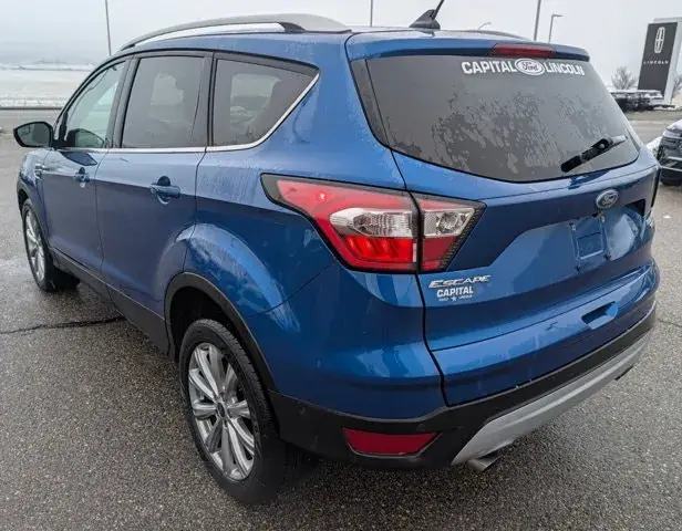 Ford Escape 2018 photo 3