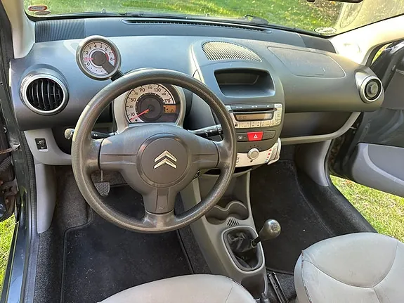 Citroen C1 2010 photo 4