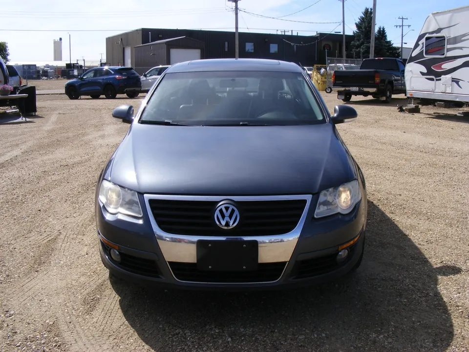Volkswagen Passat 2010 photo 2