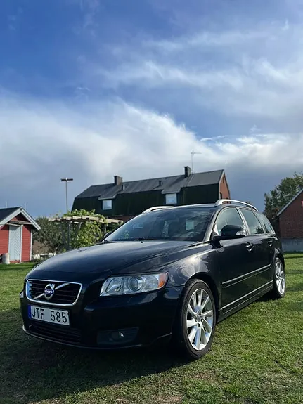 Volvo V50