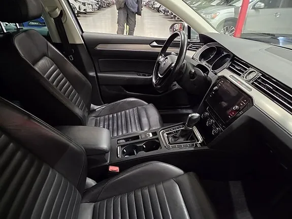 Volkswagen Passat 2018 photo 4
