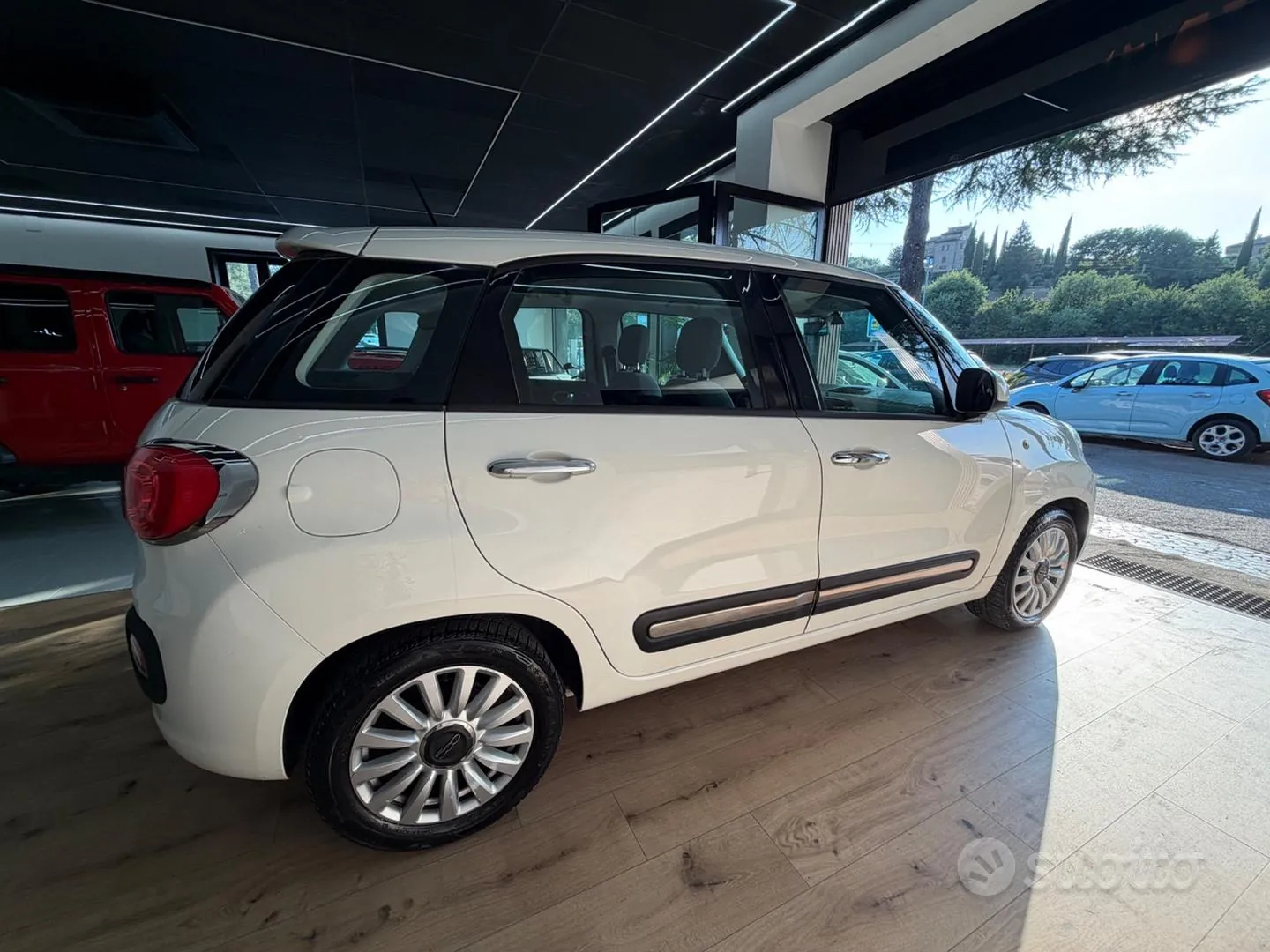 Fiat 500L 2015 photo 2