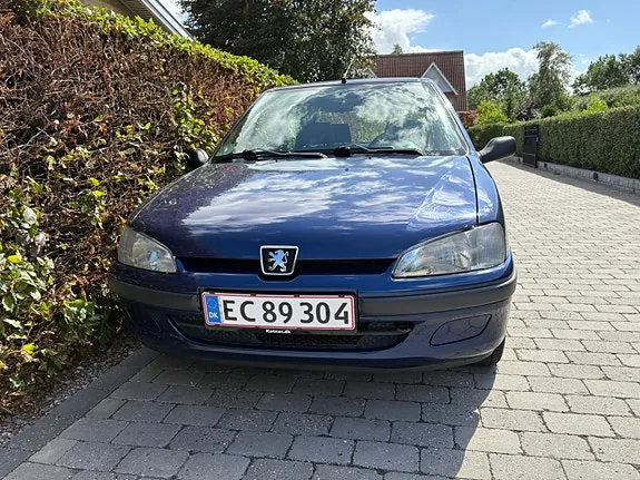 Peugeot 106 1998 photo 3