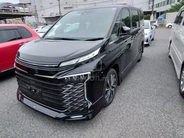 Toyota Voxy 2.0 S-Z (A)