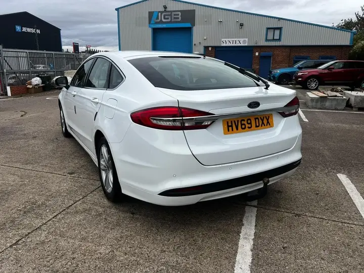 Ford Mondeo 2019 photo 5