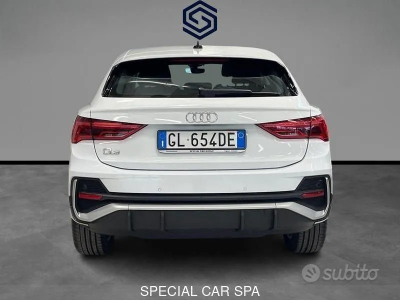 Audi Q3 2022 photo 4