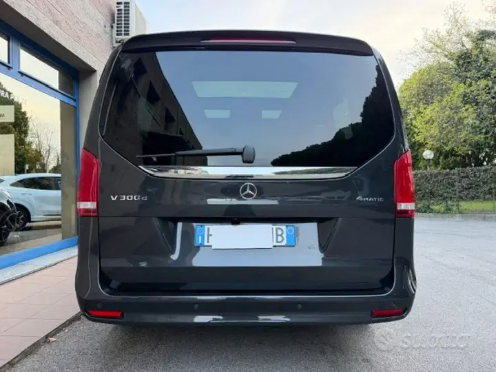 Mercedes-Benz V 300 D 2021 photo 5
