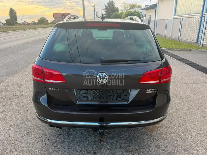 Volkswagen Passat B7 2011 photo 5