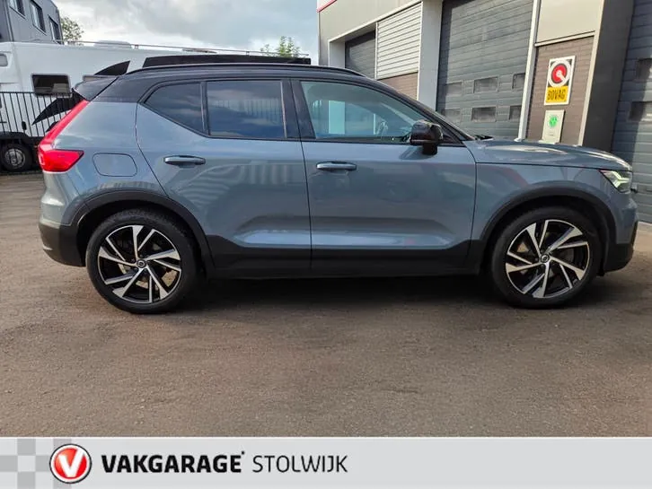 Volvo Xc40 2021 photo 3