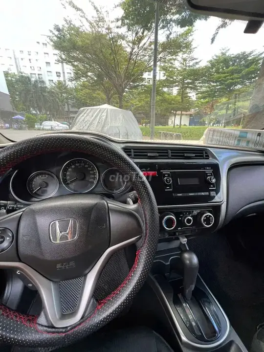 Honda City 2016 photo 4