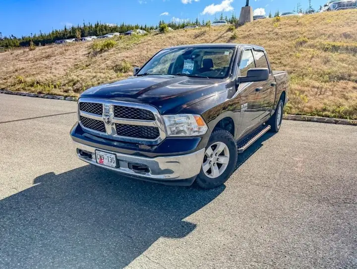 Ram 1500 Classic 2022 photo 2