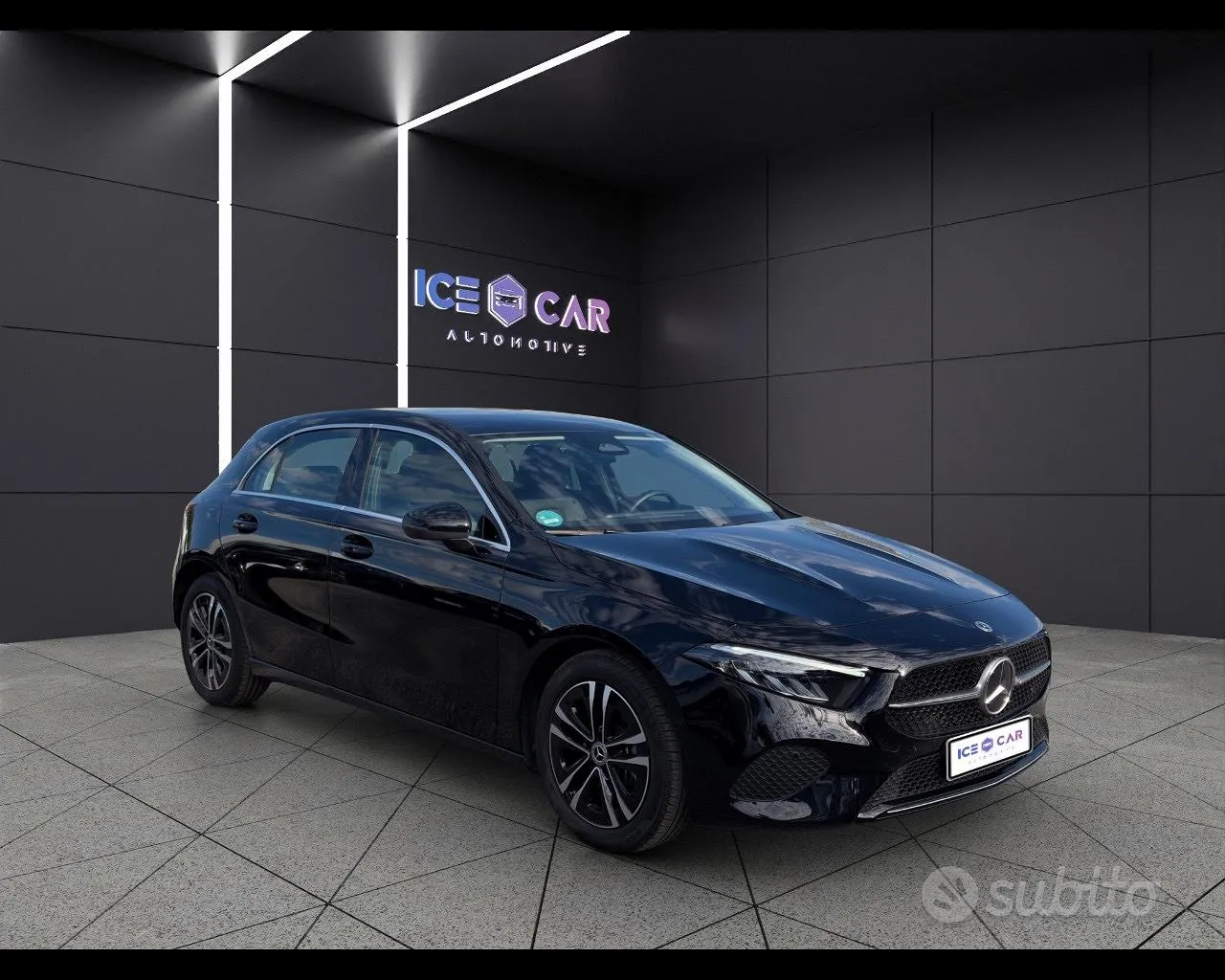 Mercedes-Benz A200 2024 photo 3