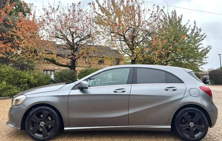 Mercedes-Benz A-Class 2018 photo 5