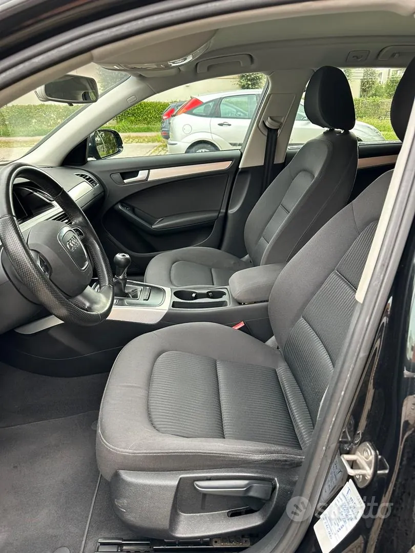 Audi A4 Avant 2010 photo 5