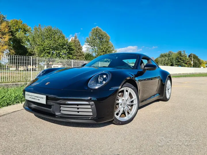 Porsche 911 2019 photo 2