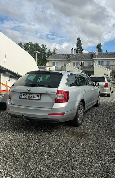 Skoda Octavia 2014 photo 4