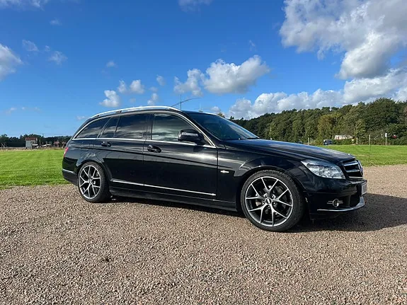 Mercedes-Benz C280