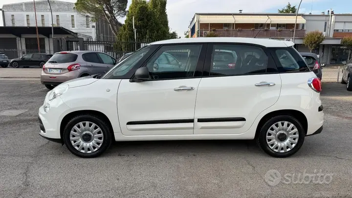 Fiat 500L 2019 photo 2