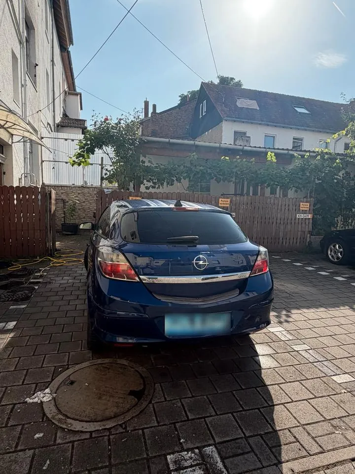 Opel Astra Gtc