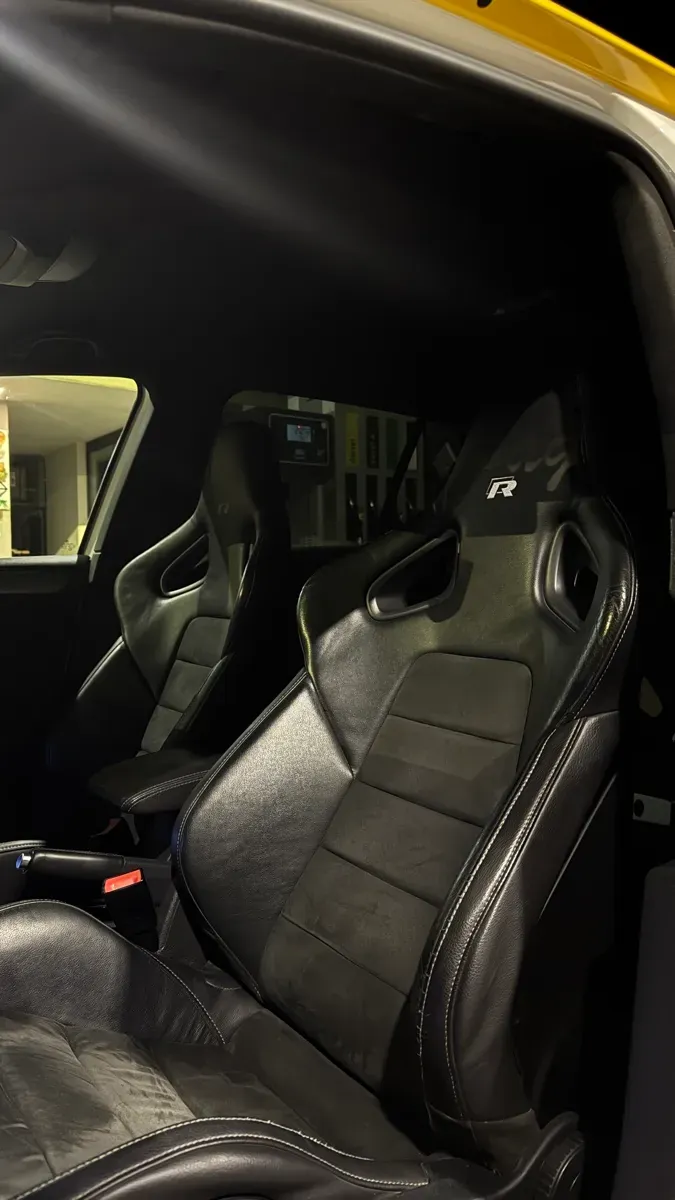 Volkswagen Golf 2012 photo 2