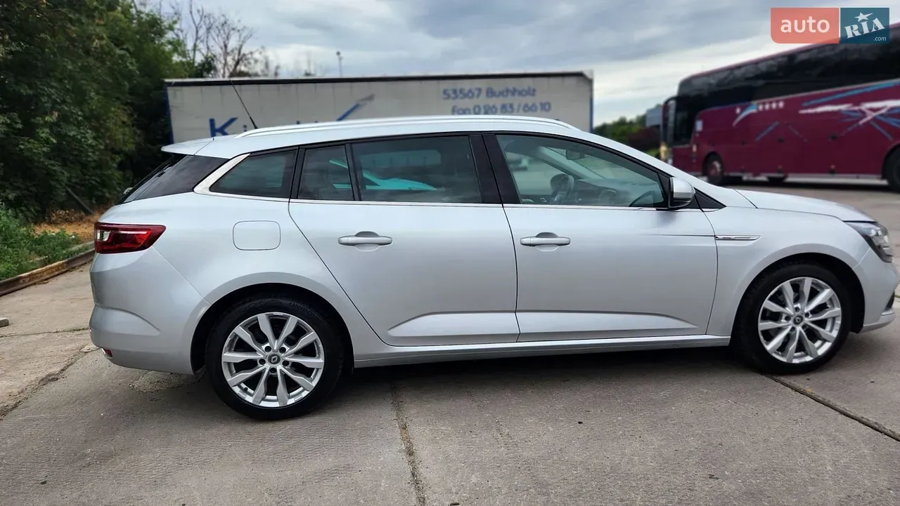 Renault Megane 2017 photo 4