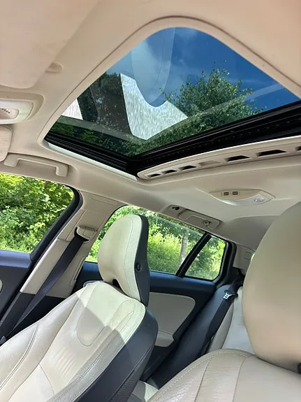 Volvo V60 2012 photo 4