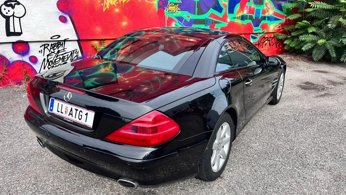 Mercedes-Benz Sl-Class 2001 photo 2