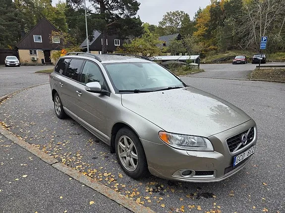 Volvo V70 2008 photo 3