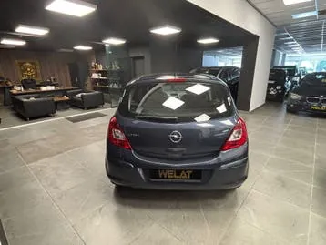 Opel Corsa 2010 photo 3
