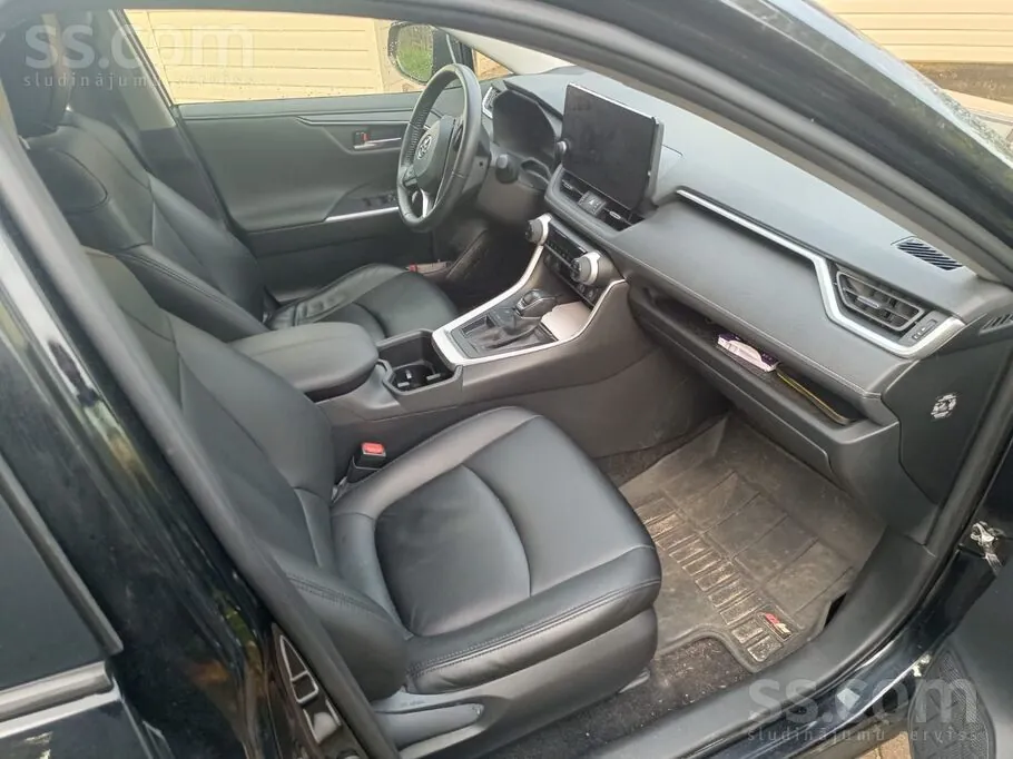 Toyota Rav4 2023 photo 4