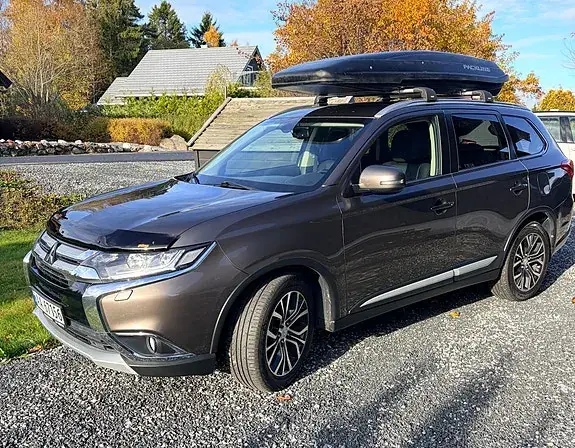 Mitsubishi Outlander 2016 photo 2