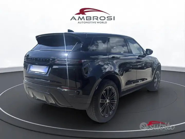 Land Rover Range Rover Evoque 2026 photo 4