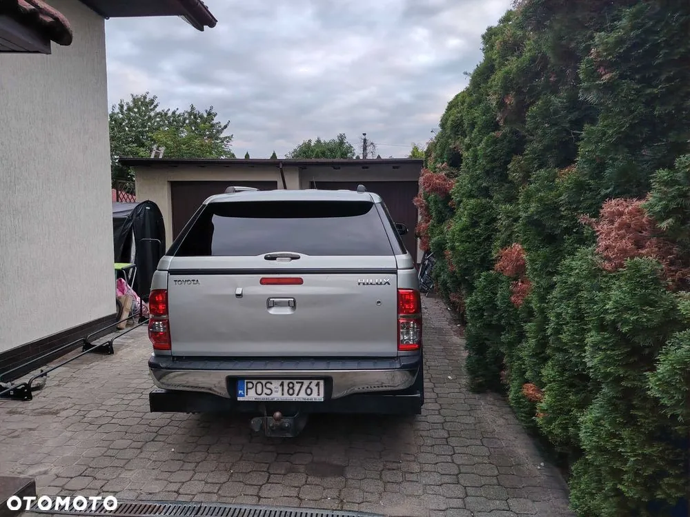 Toyota Hilux 2013 photo 2