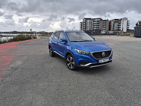 MG Zs Ev 2021 photo 2