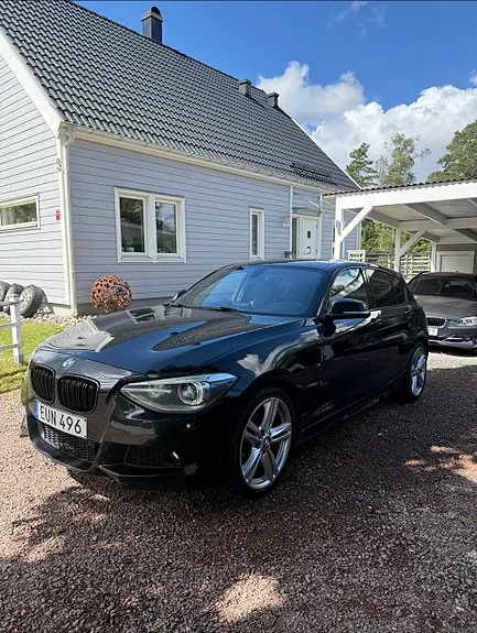 BMW 118D 2015 photo 2