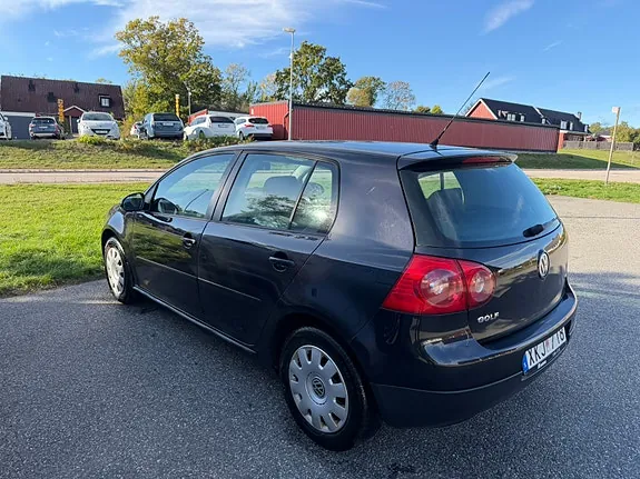 Volkswagen Golf 5 2006 photo 2