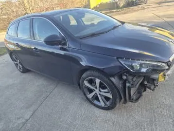 Peugeot 308 Break 2016 photo 2