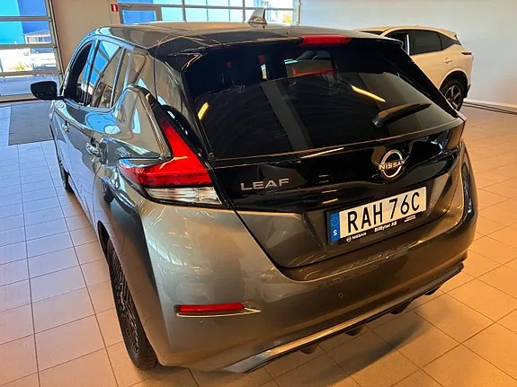 Nissan Leaf 2023 photo 5